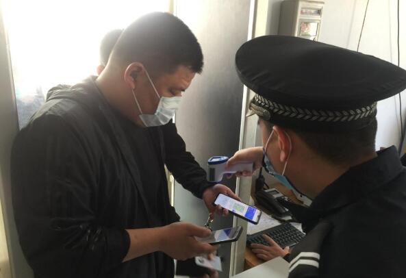 法院安檢很重要:高端安檢門搭配手持式金屬探測器保安全.jpg 法院安檢很重要:高端安檢門搭配手持式金屬探測器保安全.jpg