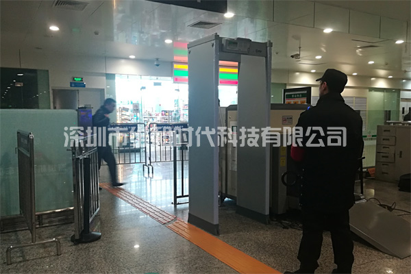 車站的安檢門主要檢查什么？有什么意義？